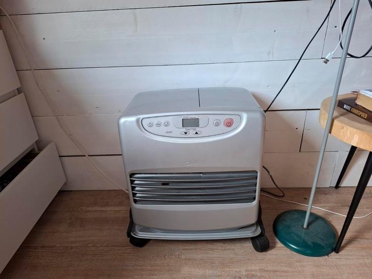 Qlima 8040 TC Laserkachel 4kw, Huis en Inrichting, Kachels, Zo goed als nieuw, Petroleumkachel, Overige brandstoffen, Ophalen