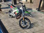 Te koop schakkelbrommer aprilia, Ophalen, Benzine