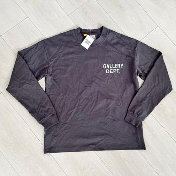 Gallery dept. sweater