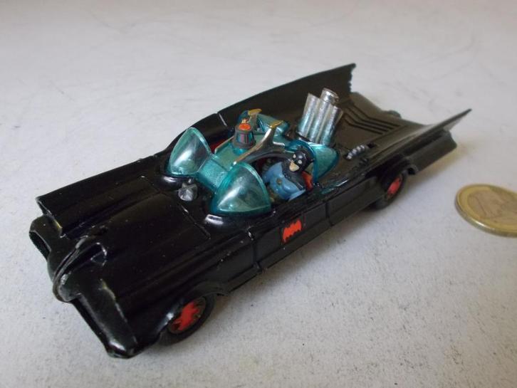 1966 Corgi Toys 267 BATMOBILE + BATMAN + ROBIN I.g.st., Hobby en Vrije tijd, Modelauto's | 1:43, Zo goed als nieuw, Auto, Corgi