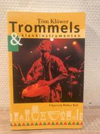Töm Klöwer - trommels & klankinstrumenten - drums boek, Ophalen of Verzenden, Zo goed als nieuw, Instrument
