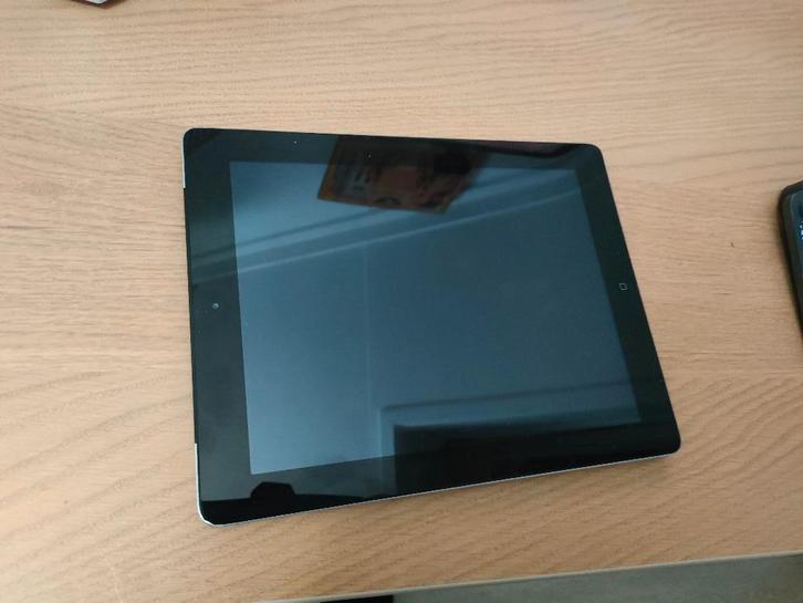 ipad 4de generatie zwart WIFI en 4G, Computers en Software, Apple iPads, Gebruikt, Apple iPad, Wi-Fi en Mobiel internet, 10 inch