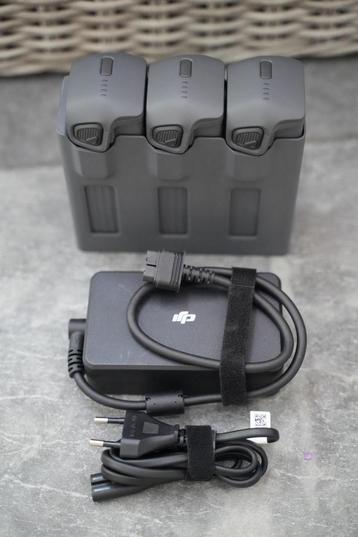 DJI Mavic 4 Pro Accu Set + 240W Lader beschikbaar voor biedingen