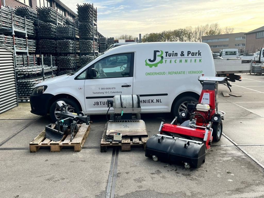 Kersten K1500 borstelmachine met aanbouw delen, Zakelijke goederen, Machines en Bouw | Tuin, Park en Bosbouw, Overige typen, Ophalen