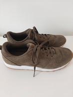 Sneakers groen suedine zo goed als nieuw Maat 39, Ophalen of Verzenden, Groen, Sneakers of Gympen, Zo goed als nieuw