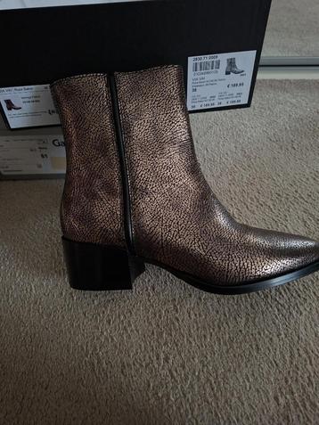 Nieuwe enkellaarsje ViaVai Rose Baker Platino maat 38 beschikbaar voor biedingen