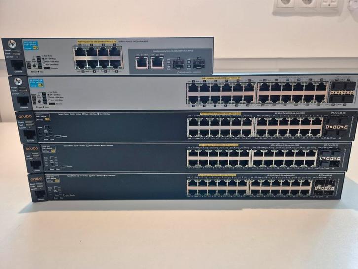 Diverse HP Aruba switches, Computers en Software, Netwerk switches, Gebruikt, Ophalen of Verzenden