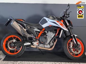 KTM 890 Duke R Akrapovic Quickshifter LED Dealer onderhouden beschikbaar voor biedingen