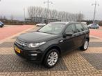 Land Rover Discovery Sport 2.0 TD4 2WD 2016 Zwart, Auto's, 1800 kg, 193 €/maand, Zwart, Origineel Nederlands