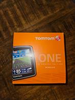 TomTom ONE IQ Routes Benelux - Navigatiesysteem, Auto diversen, Autonavigatie, Ophalen of Verzenden, Zo goed als nieuw