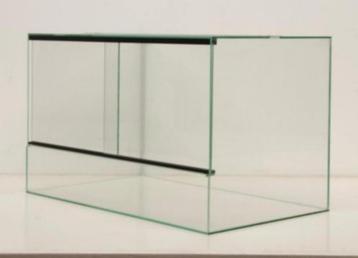 Terrarium 65*30*35 cm NIEUW beschikbaar voor biedingen