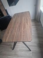 Xooon eettafel, Ophalen, 50 tot 100 cm, Zo goed als nieuw, 150 tot 200 cm