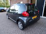 Toyota Aygo 1.0-12V, Auto's, Voorwielaandrijving, Stof, Gebruikt, 4 stoelen