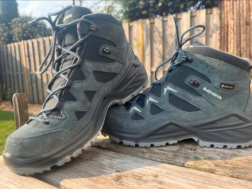 Lowa dames wandelschoen nieuw maat 39, Sport en Fitness, Bergsport en Wandelen, Zo goed als nieuw, Schoenen, Ophalen of Verzenden