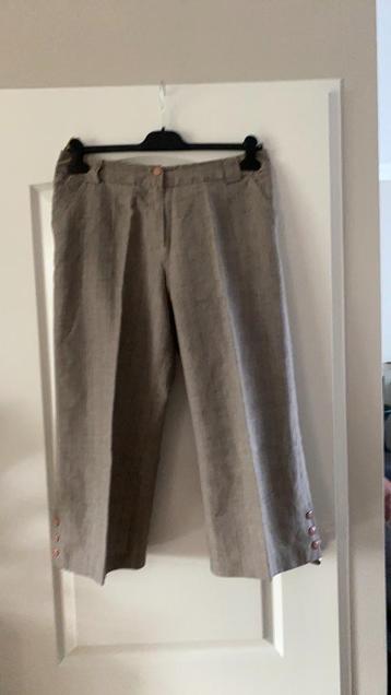 Broek maat 42 MISS ETAM Beige ruit 7/8 lengte beschikbaar voor biedingen