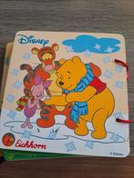 Disney winnie the pooh. Houten boekje, Boeken, Kinderboeken | Baby's en Peuters, Ophalen of Verzenden, Zo goed als nieuw, 1 tot 2 jaar