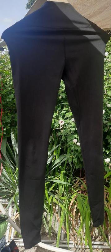 INQ sport legging dames, maat S beschikbaar voor biedingen