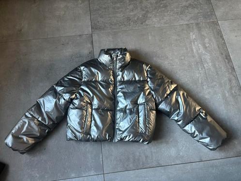 Croptop kort jasje maat 146 zilver €15, Kinderen en Baby's, Kinderkleding | Maat 146, Zo goed als nieuw, Meisje, Jas, Ophalen of Verzenden