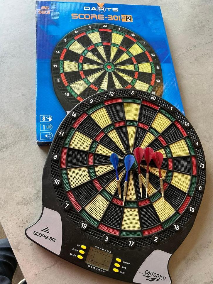 Dartbord voor binnen (soft-tip), Sport en Fitness, Darts, Gebruikt, Dartbord, Soft tip, Ophalen