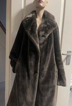 Marccain zachte bont mantel N7, Kleding | Dames, Jassen | Winter, Ophalen of Verzenden, Nieuw, Maat 46/48 (XL) of groter, Bruin
