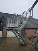 Stalen trap gegalv hoog 3.7mtr nob115, Doe-het-zelf en Verbouw, Ladders en Trappen, Ophalen, Zo goed als nieuw, 2 tot 4 meter