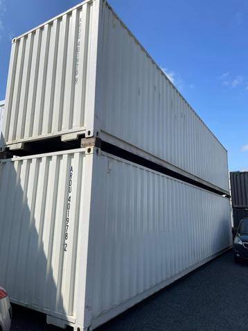 4x 40’ Standaard containers / 3x nieuwe 30' High Cube