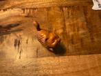 Houten Kat Beeldje, Ophalen