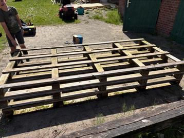 4 gratis pallets 280x130cm