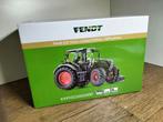 Te koop Wiking Fendt 832 Vario 1 st Edition 2000 stuks., Ophalen of Verzenden, Nieuw, Tractor of Landbouw, Overige merken