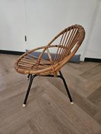Rotan kinderstoel, Kinderen en Baby's, Kinderkamer | Tafels en Stoelen, Ophalen, Zo goed als nieuw, Stoel(en)