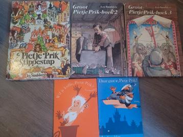 5 leuke pietje prik boeken.  beschikbaar voor biedingen
