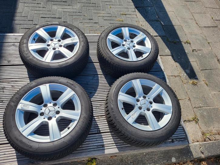 Mercedes E klasse winterset W211 2002/2009 + opknapset Avant, Auto-onderdelen, Banden en Velgen, Banden en Velgen, Winterbanden