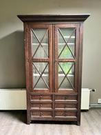 Mooie grote houten kast, Ophalen