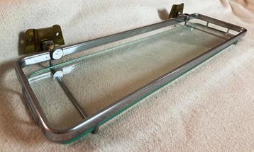 chrome planchet en zeepbakje met glas - retro - vintage beschikbaar voor biedingen