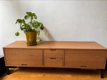 Houten dressoir / TV meubel, retro look beschikbaar voor biedingen