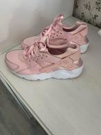 Nike sneakers maat 38.5, Ophalen of Verzenden, Zo goed als nieuw, Hardloopschoenen, Nike