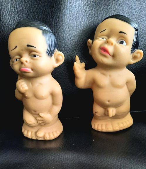 Twee retro MERKA (Joimy) poppetjes/ viezerikken, pvc 13 cm., Verzamelen, Beelden en Beeldjes, Zo goed als nieuw, Ophalen of Verzenden