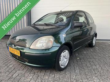 Toyota Yaris 1.3-16V VVT-i NIEUWE APK beschikbaar voor biedingen