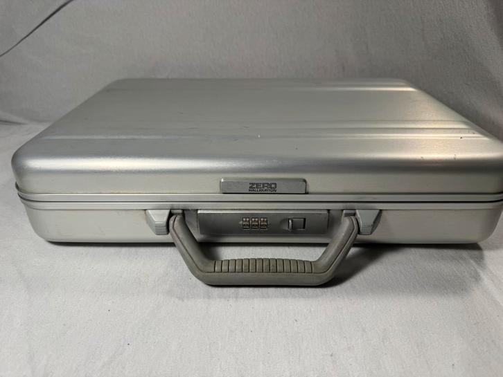 Alluminium Zero Halliburton koffer, Sieraden, Tassen en Uiterlijk, Koffers, Gebruikt, Overige materialen, Minder dan 50 cm, 45 tot 55 cm