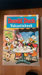 24 Donald Duck stripboeken en 8 vakantoeboeken, Meerdere comics, Ophalen, Gelezen, Europa