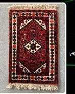 Perzisch tapijt - 33-130cm lengte, Gebruikt, Perzisch, Ophalen of Verzenden, Rood