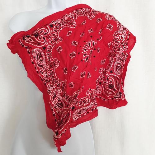 Grappig rood-wit katoenen sjaaltje 51x51, Kleding | Dames, Mutsen, Sjaals en Handschoenen, Zo goed als nieuw, Sjaal, Ophalen of Verzenden