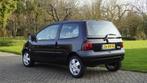 Renault Twingo 1.2-16V Emotion Airco, Voorwielaandrijving, 4 cilinders, 4 stoelen, Zwart