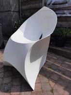 witte Flux Chairs aangeboden. 4 stuks, Ophalen, Zo goed als nieuw, Kunststof