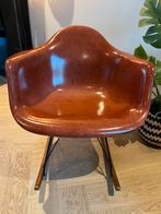 Eames schommelstoel RAR fiberglass classic red, Ophalen, Overige materialen, Design, Zo goed als nieuw