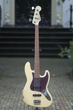 Fender Jazz Bass (60th anniversary, matching headstock), Muziek en Instrumenten, Ophalen, Zo goed als nieuw