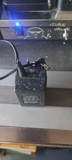 Adapter 9V/150mA (Z256-141), Ophalen of Verzenden, Zo goed als nieuw