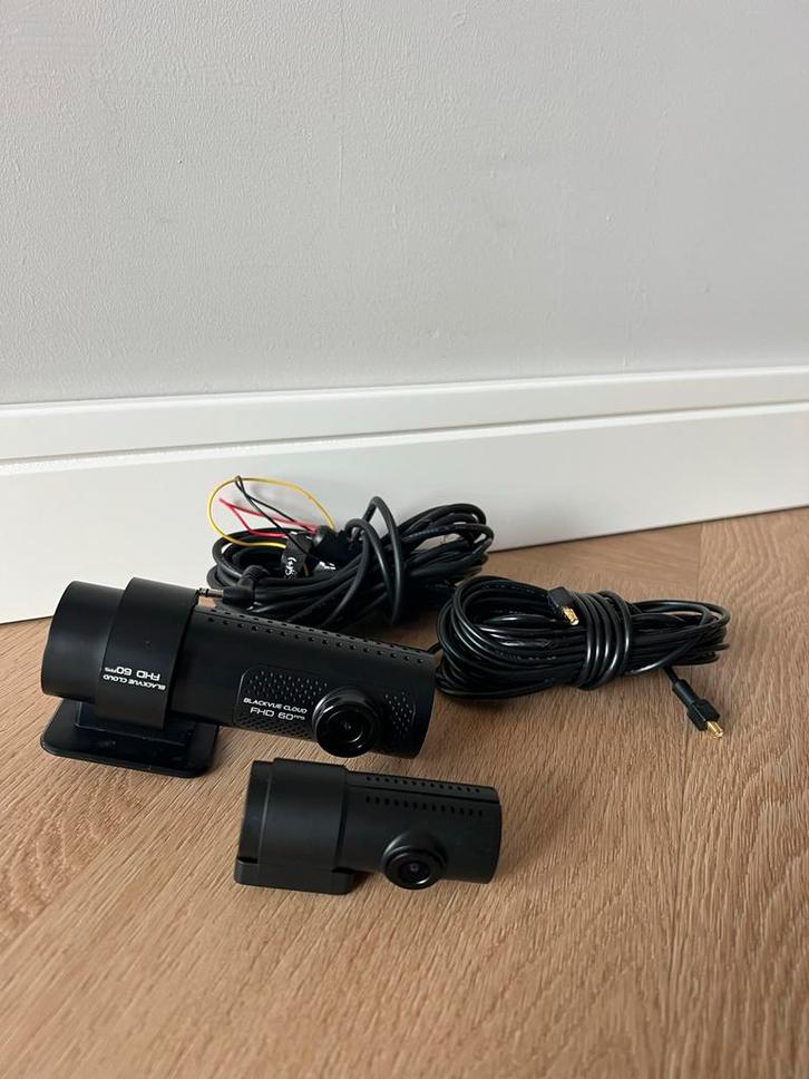 Dashcam Blackvue Cloud FHD Voor en Achter Dashcam - 60 FPS, Auto diversen, Dashcams, Gebruikt, Ophalen of Verzenden