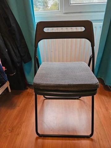 IKEA Nisse klapstoel met kussen beschikbaar voor biedingen