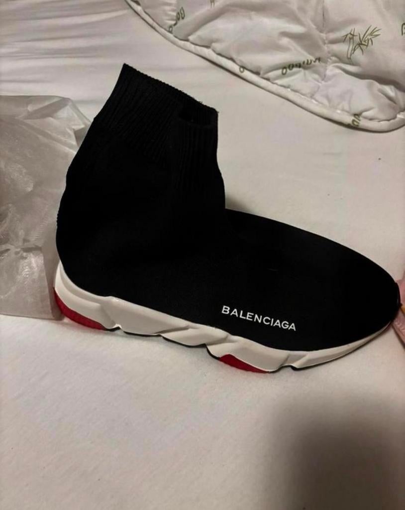 Balanciaqa speedrunners sok dames of heren maat 36, Kleding | Dames, Schoenen, Ophalen of Verzenden, Nieuw, Zwart, Sneakers of Gympen